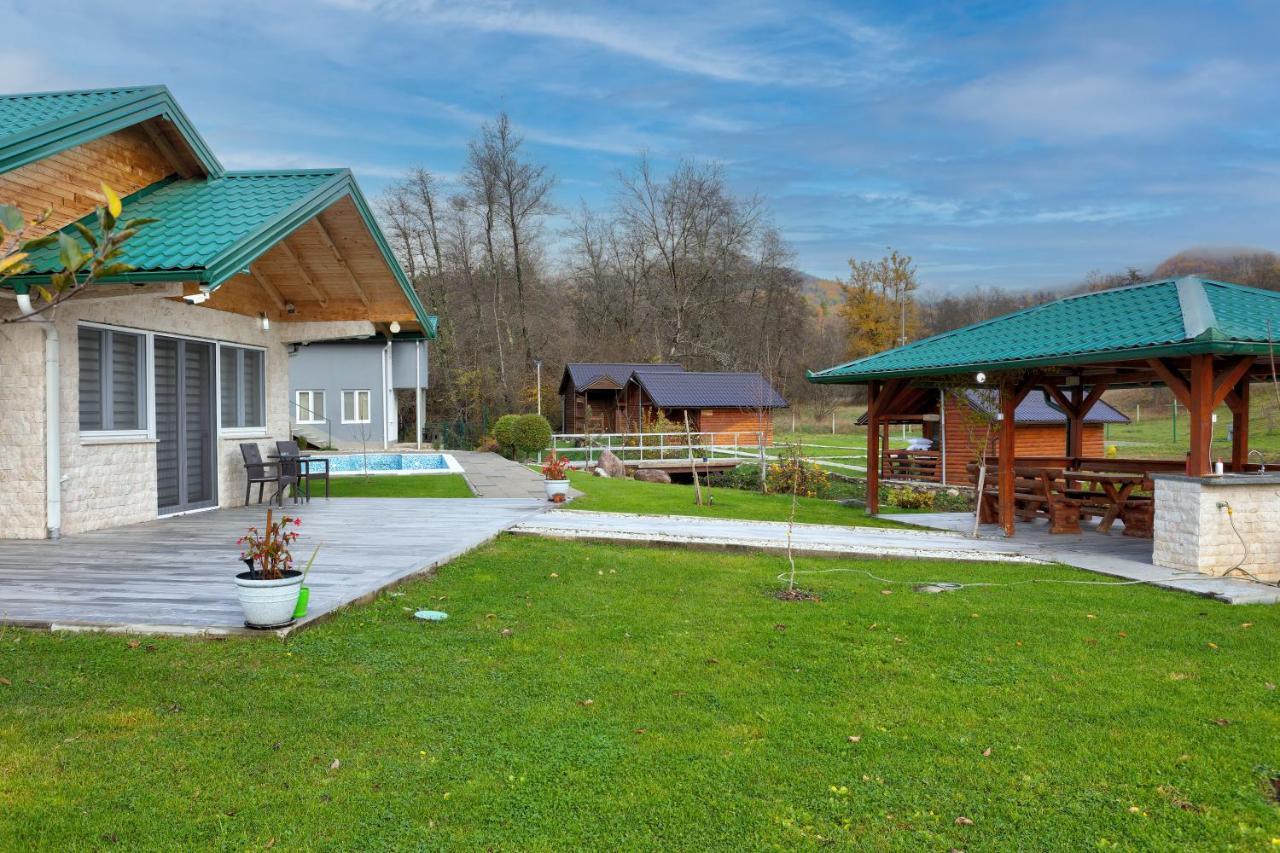 Forest Lodges คอนยิค ภายนอก รูปภาพ